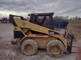 2003 CATERPILLAR 262