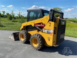 2015 CATERPILLAR 242D