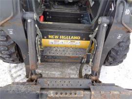 2013 NEW HOLLAND L220