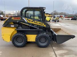 2017 NEW HOLLAND L218