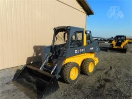 DEERE 318E