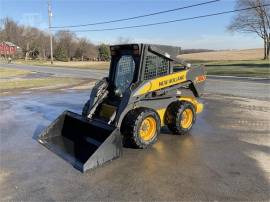 2006 NEW HOLLAND L180