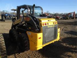 2021 NEW HOLLAND L318