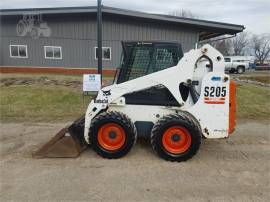 2010 BOBCAT S205