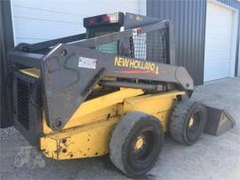 2000 NEW HOLLAND LS180