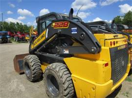 2016 NEW HOLLAND L228