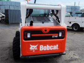 2022 BOBCAT S740