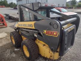 NEW HOLLAND L180