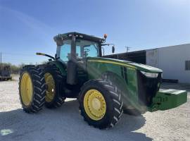 2012 John Deere 8235R