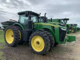 2014 John Deere 8320R