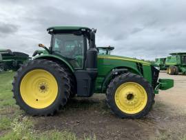 2014 John Deere 8320R