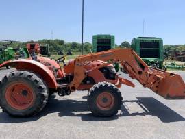 2009 Kubota M7040