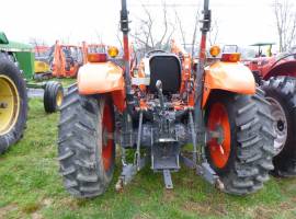 Kubota M5660SU