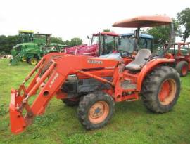 2003 Kubota L3830