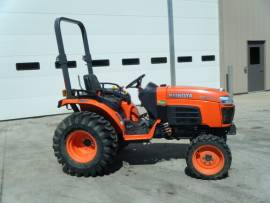 Kubota B3200