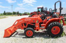 2022 Kubota L3302HST