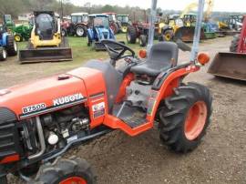 Kubota B7500HSD