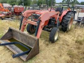 Kubota M6800