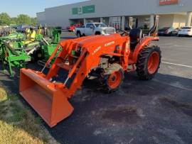 2017 Kubota L3901