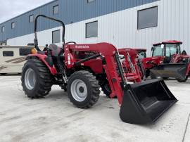 2022 Mahindra 2638 HST