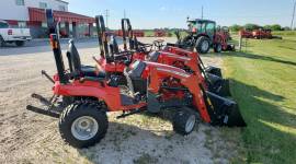 2022 Massey Ferguson GC1723E