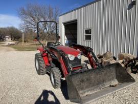 2019 Massey Ferguson 1734E