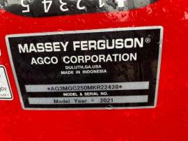 2021 Massey Ferguson GC1725M