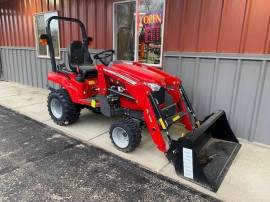 2021 Massey Ferguson GC1723E