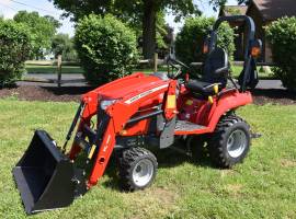 2022 Massey Ferguson GC1725M