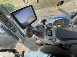 2014 New Holland T8.435