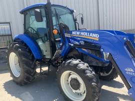 2015 New Holland T4.65