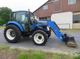 2015 New Holland T4.75