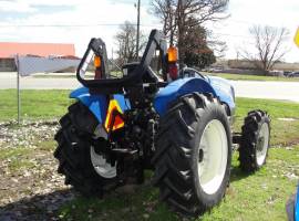 2016 New Holland Workmaster 60