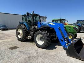 2000 New Holland TM165