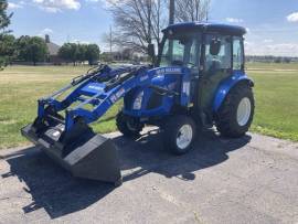 2009 New Holland Boomer 37