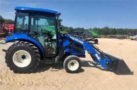 New Holland Boomer 37