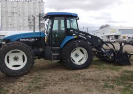 New Holland TV140