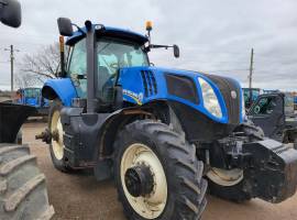 2012 New Holland T8.275