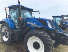 2022 New Holland T7.230