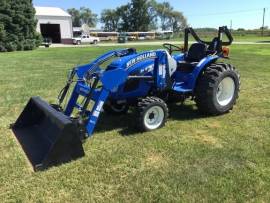 2016 New Holland Workmaster 33