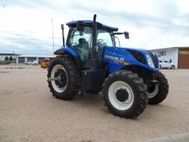 2022 New Holland T7.230