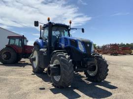 2012 New Holland T8.390