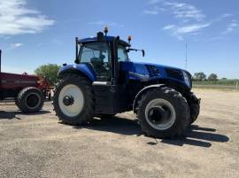 2012 New Holland T8.390