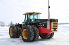 1995 Versatile 836