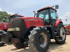 Case IH Magnum 210