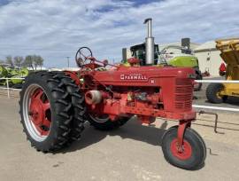 1949 Farmall H