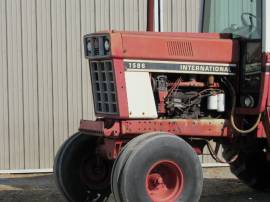 1977 International Harvester 1586