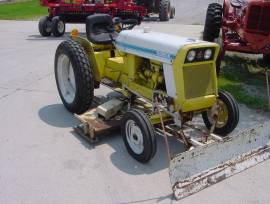 1970 International Harvester Cub 154 Lo-Boy