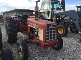 International Harvester 574