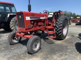 International Harvester 656